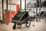 Qeridoo Kidgoo 2 Forest Green podwójna przyczepka rowerowa + blokada antykradzieżowa Qeridoo